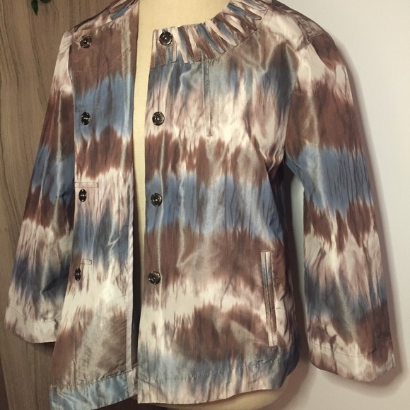 CHICOS Snap Up Lightweight Travelers Jacket Size 1 - Picture 3 of 7